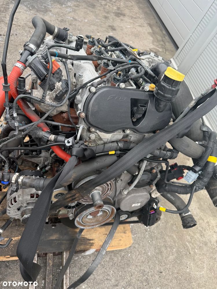 Iveco Daily 3,0 E6 160KM 22-24r silnik kompletny F1CFL411C - 8