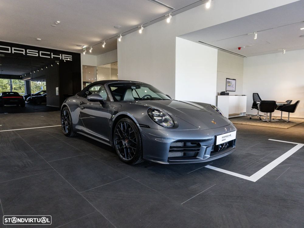 Porsche 911 (992) Carrera PDK - 16