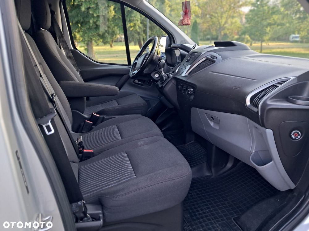 Ford Transit Custom - 37