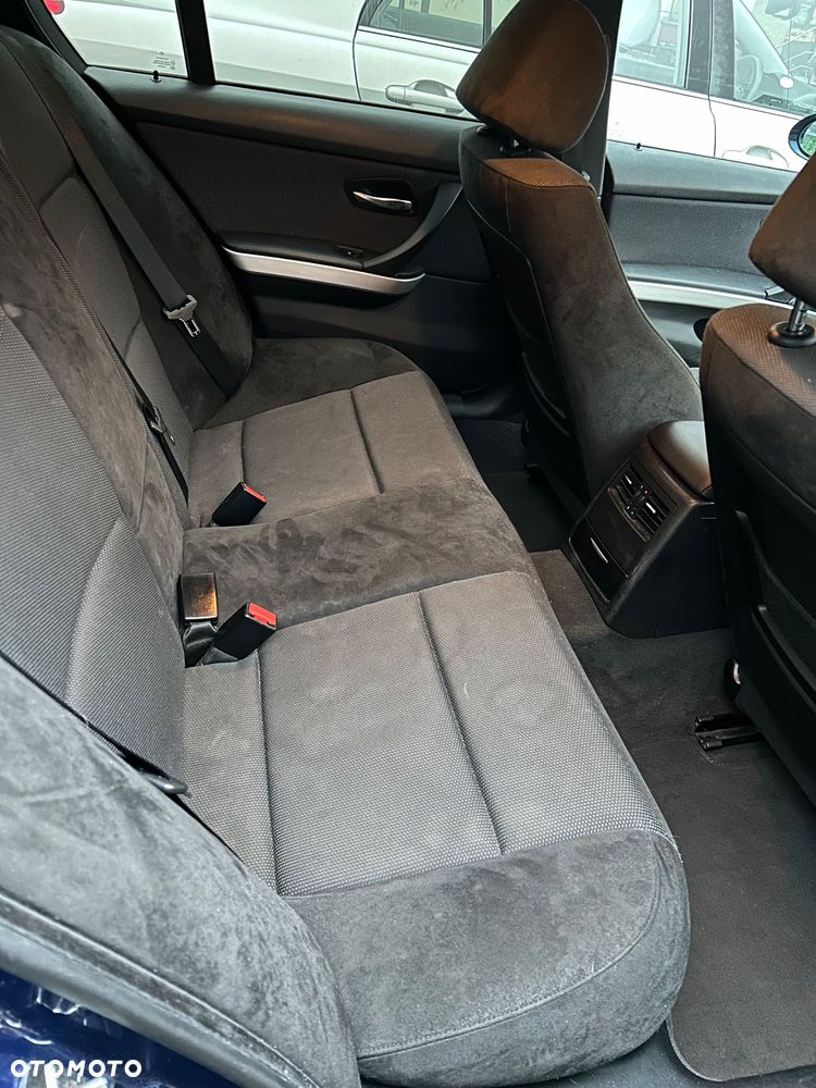 BMW Seria 3 320d - 7