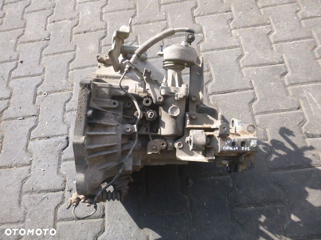 MANUALNA SKRZYNIA BIEGÓW TOYOTA COROLLA E12 1.4 16V - 2