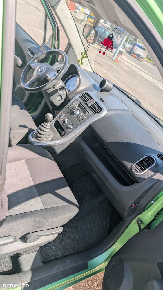 Suzuki Splash - 11