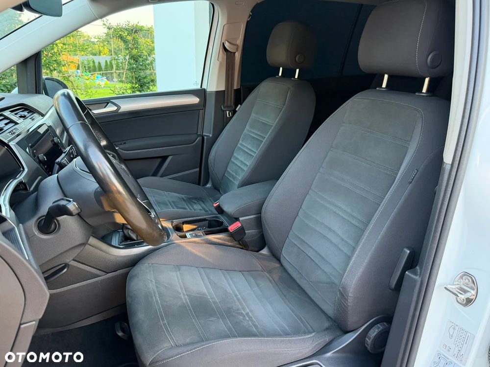 Volkswagen Touran 2.0 TDI BMT Comfortline Plus DSG - 9