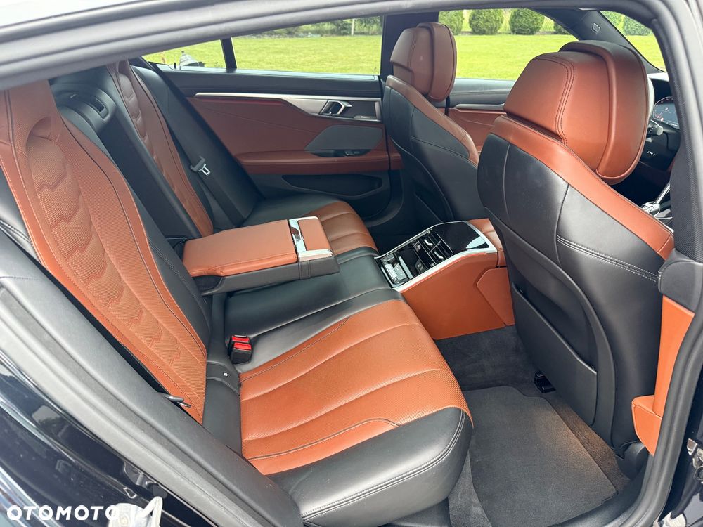 BMW Seria 8 840i Gran Coupe xDrive - 9