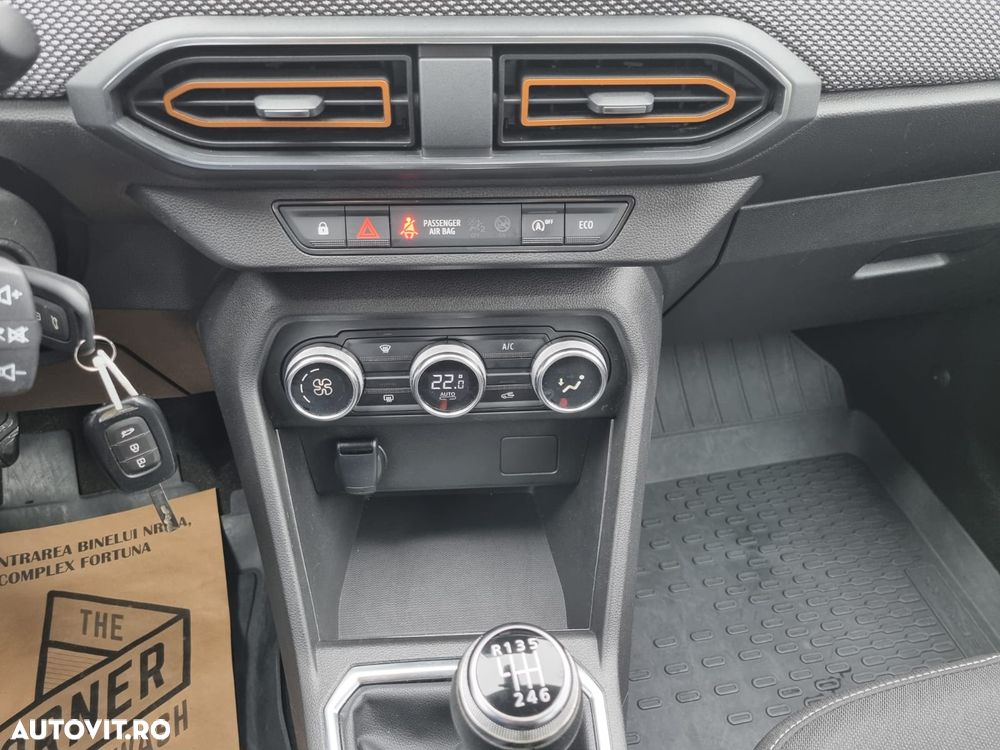 Dacia Sandero Stepway TCe 90 MT6 Comfort - 15