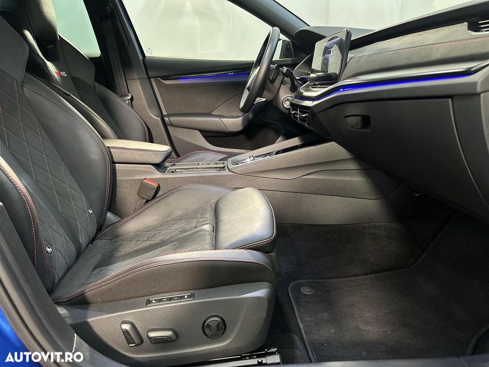 Skoda Octavia 2.0 TDI DSG 4X4 RS - 11