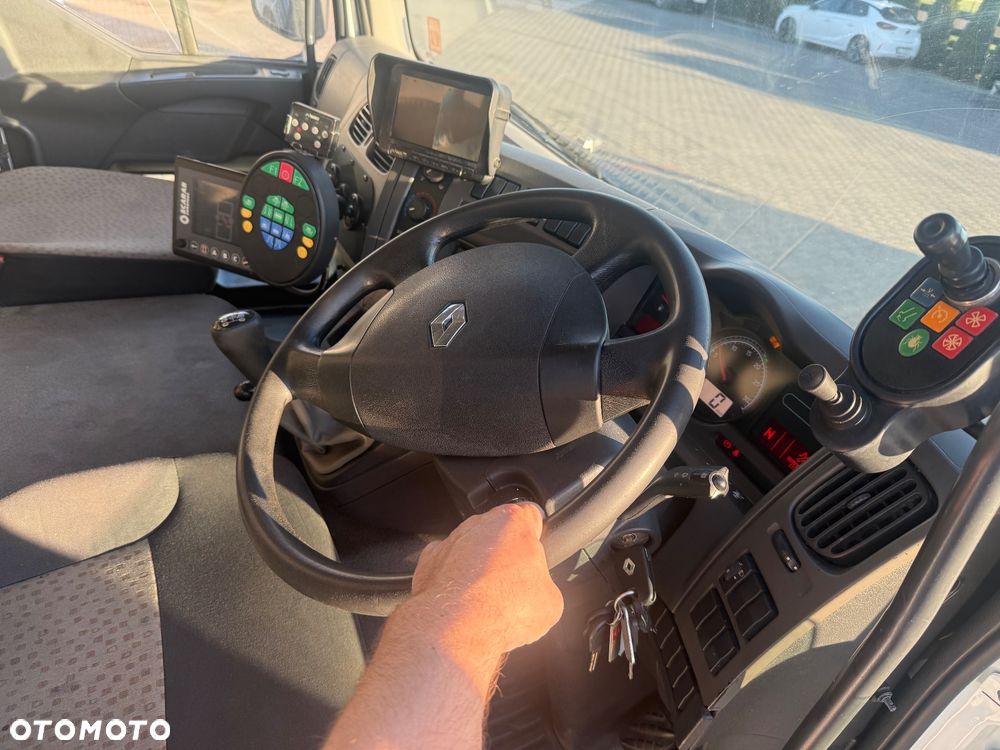 Renault Midlum - 34