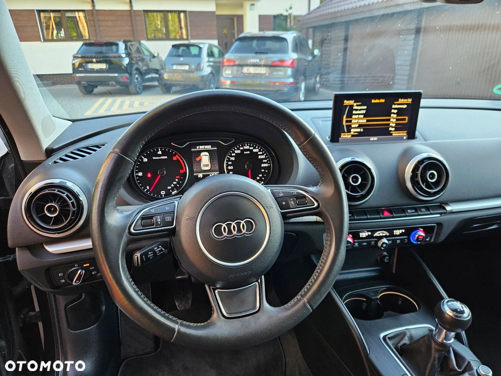 Audi A3 3-drzwiowe 2.0 TDI Attraction - 12
