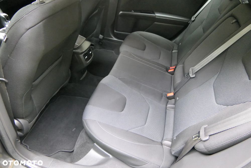 Ford Mondeo 1.5 EcoBoost Titanium - 23