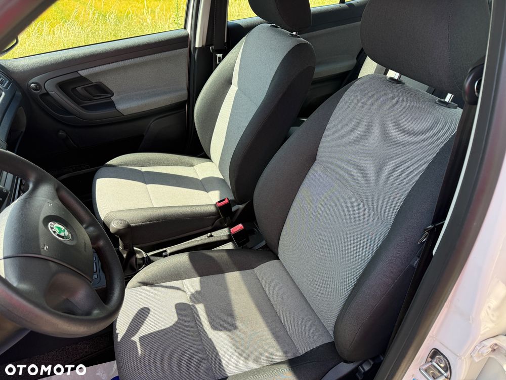Skoda Fabia 1.2 HTP Ambiente - 7
