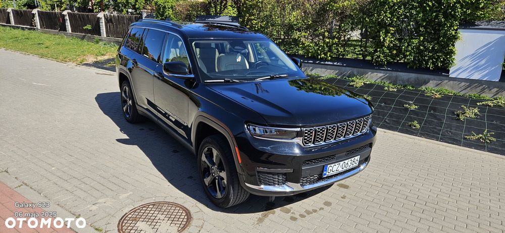 Jeep Grand Cherokee - 19