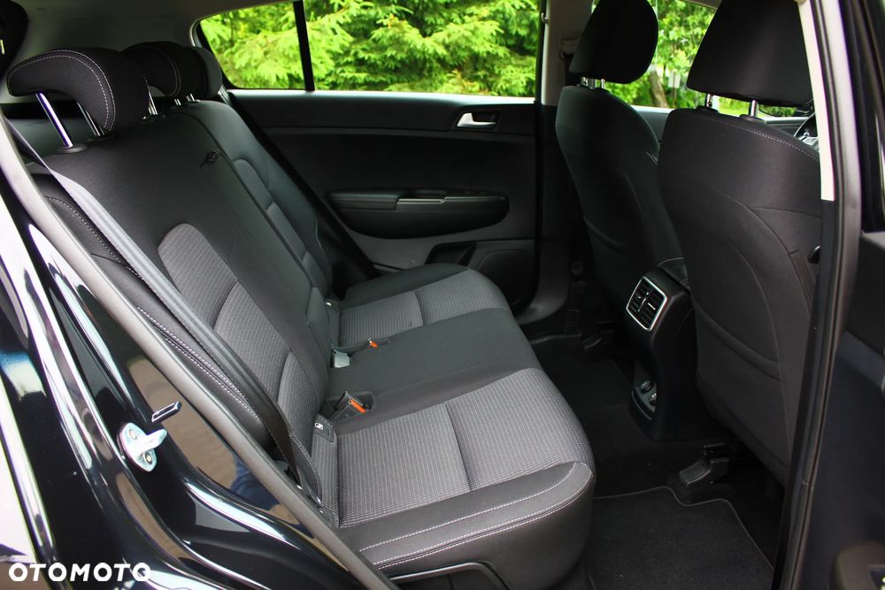 Kia Sportage 1.6 GDI L Business Line 2WD - 35