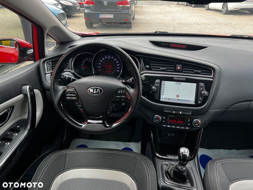 Kia Ceed 1.4 CVVT Attract - 18