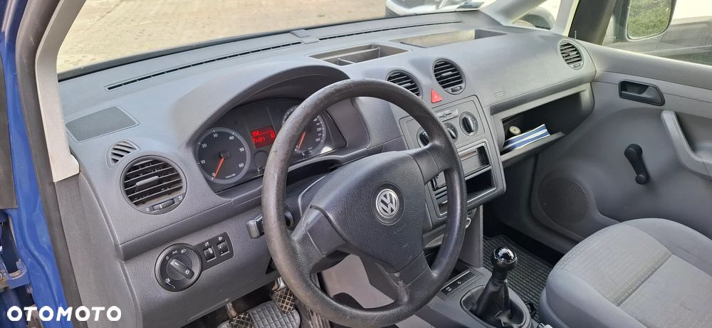 Volkswagen Caddy - 11