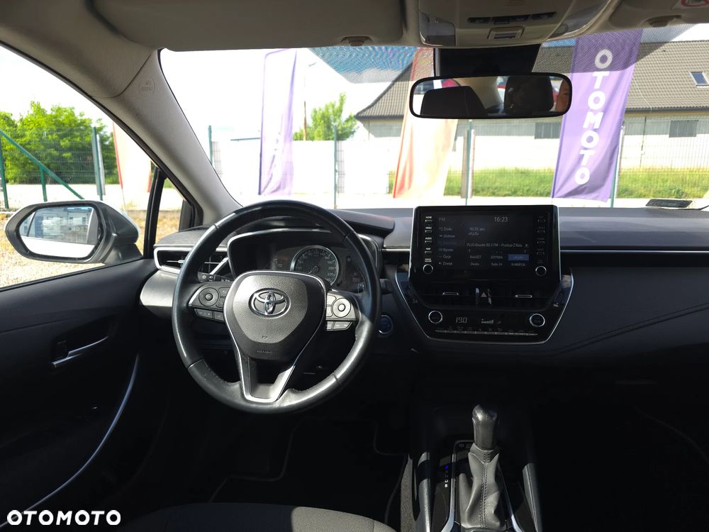Toyota Corolla 1.8 Hybrid Comfort - 31