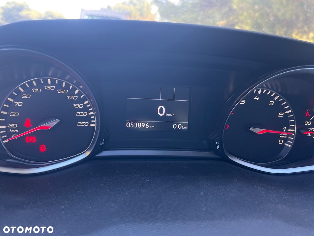 Peugeot 308 1.2 PureTech GPF Active Pack S&S - 16