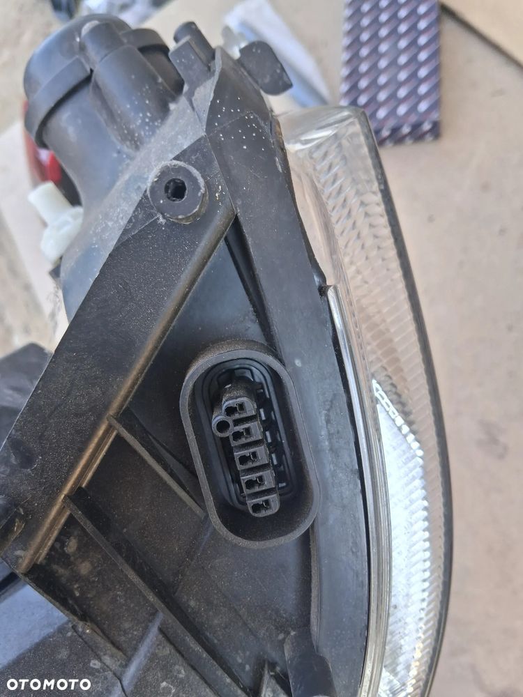 Lampa przednia prawa Opel Astra G Xenon oryginał - 5