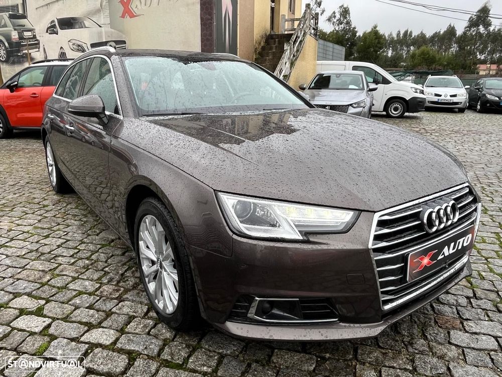 Audi A4 Avant 2.0 TDI Advance S tronic - 2