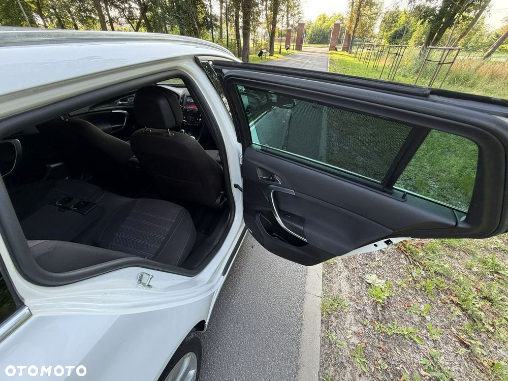 Opel Insignia - 31