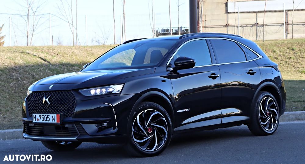 DS Automobiles DS 7 Crossback 1.6 PHeV AWD 300 EAT8 PERFORMANCE LINE + - 4