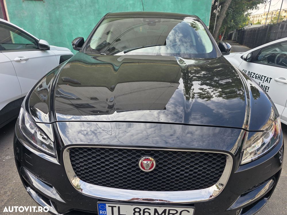 Jaguar F-Pace 20d AWD Aut. Portfolio - 2
