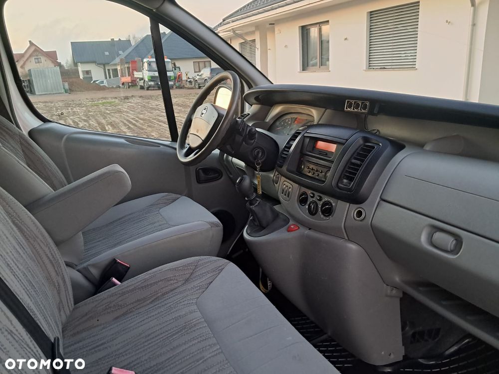 Nissan Primastar, vivaro, trafic - 23