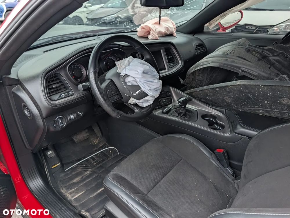 Dodge Challenger 3.6 GT Plus AWD - 10