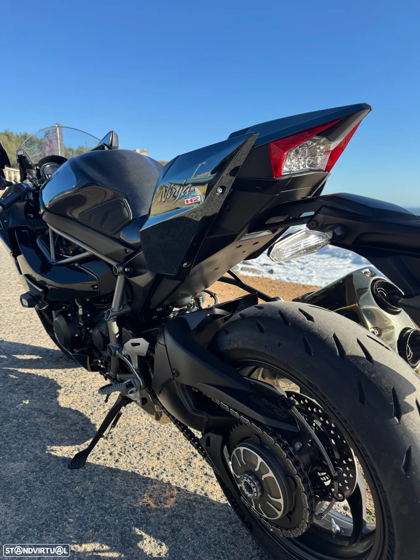 Kawasaki Ninja H2 - 4