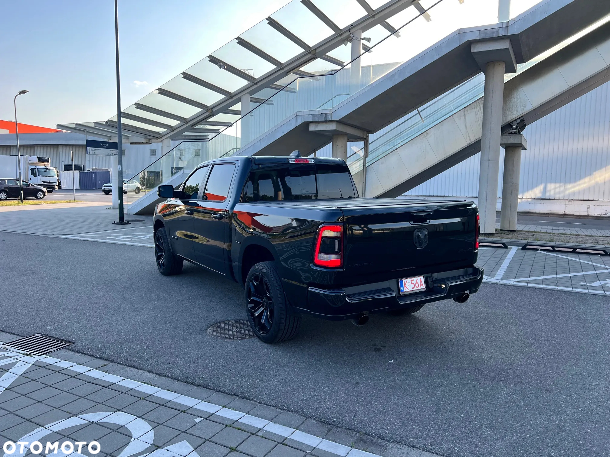 Dodge RAM 1500 5.7 4x4 - 6