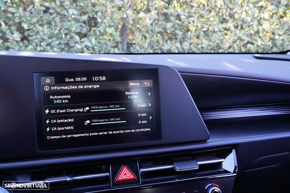 Kia Niro EV 64kWh Drive - 18