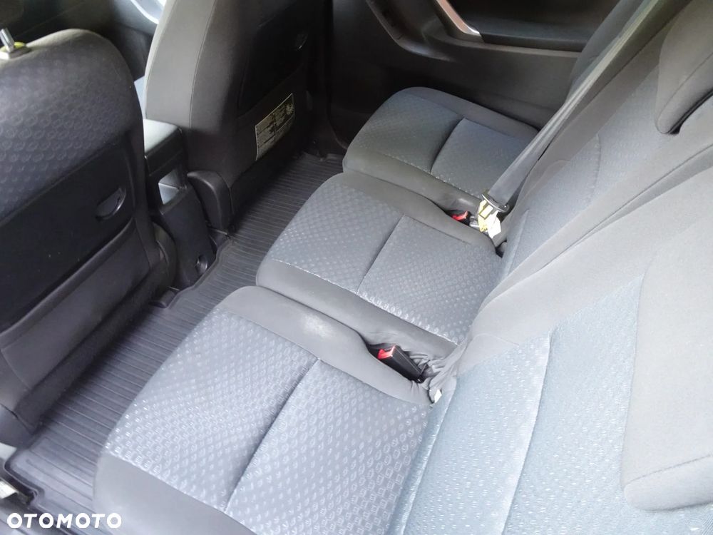 Toyota Verso 2.0 D-4D Sol 7os - 10