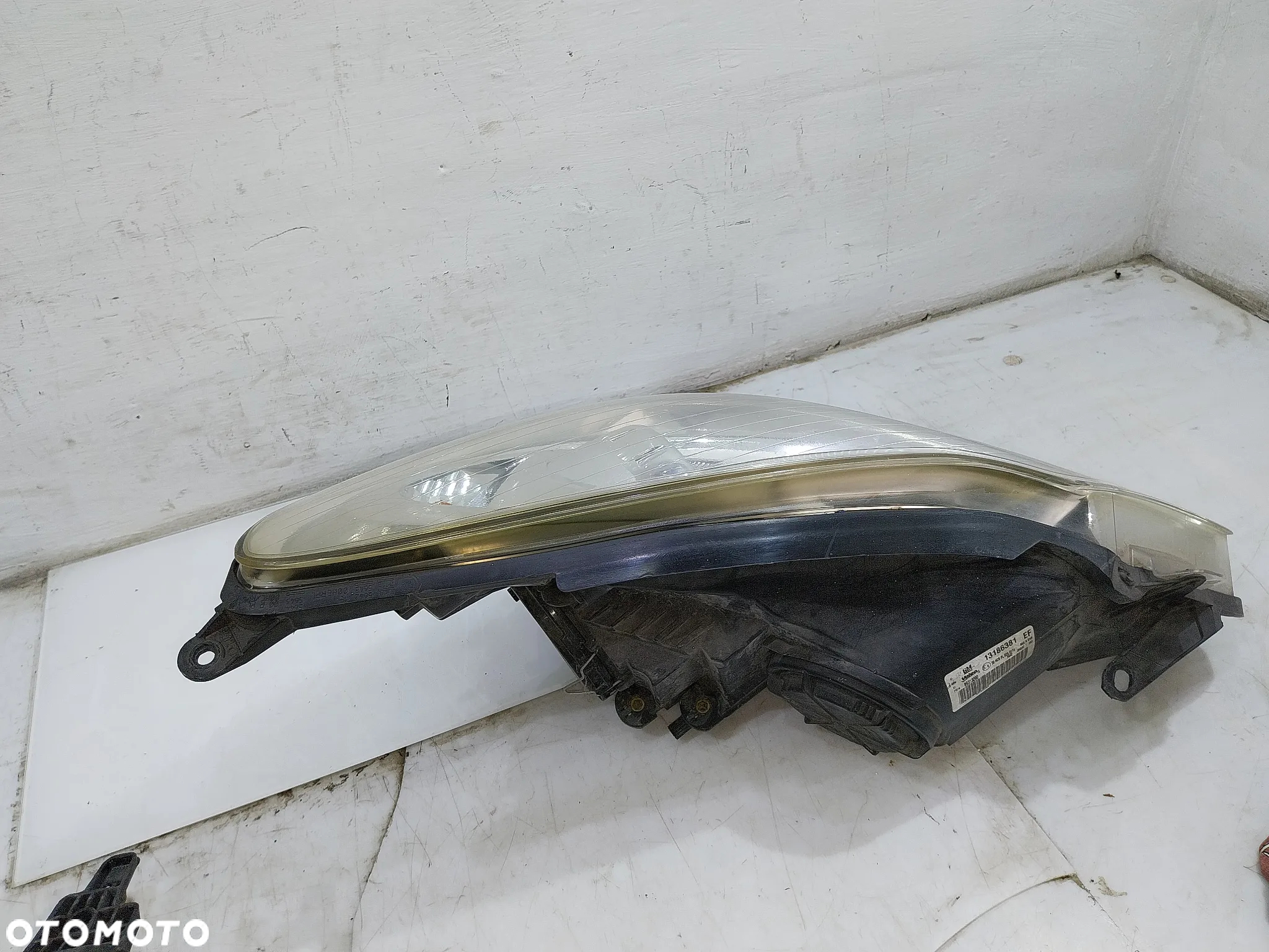 OPEL CORSA D 06-14 LAMPA LEWA PRZÓD PRZEDNIA 13186381 - 2