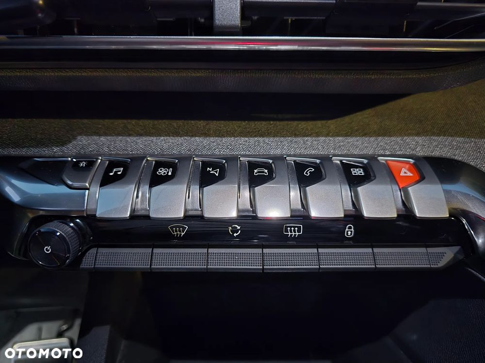 Peugeot 5008 THP 165 EAT6 Stop & Start Allure - 31