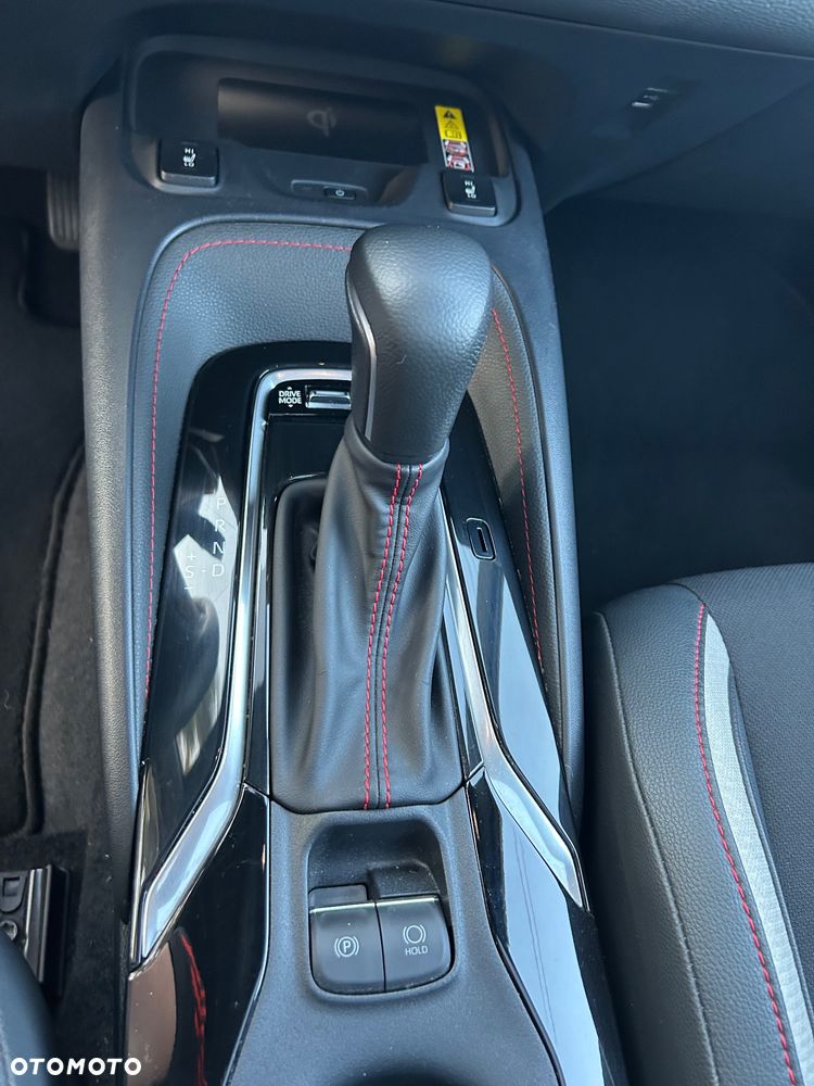 Toyota Corolla 2.0 Hybrid GR Sport Dynamic - 37
