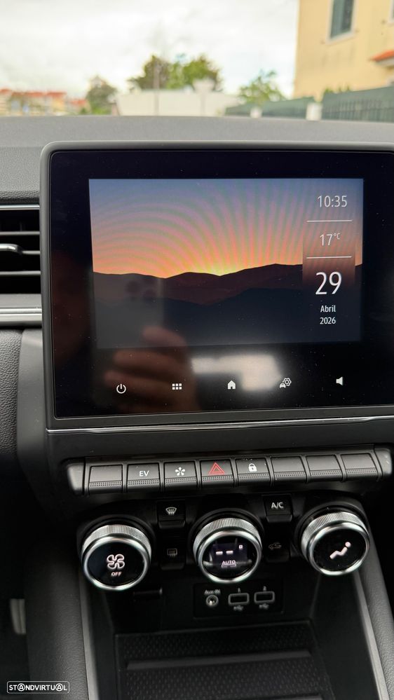 Renault Captur 1.6 E-Tech Plug-In Intens - 32