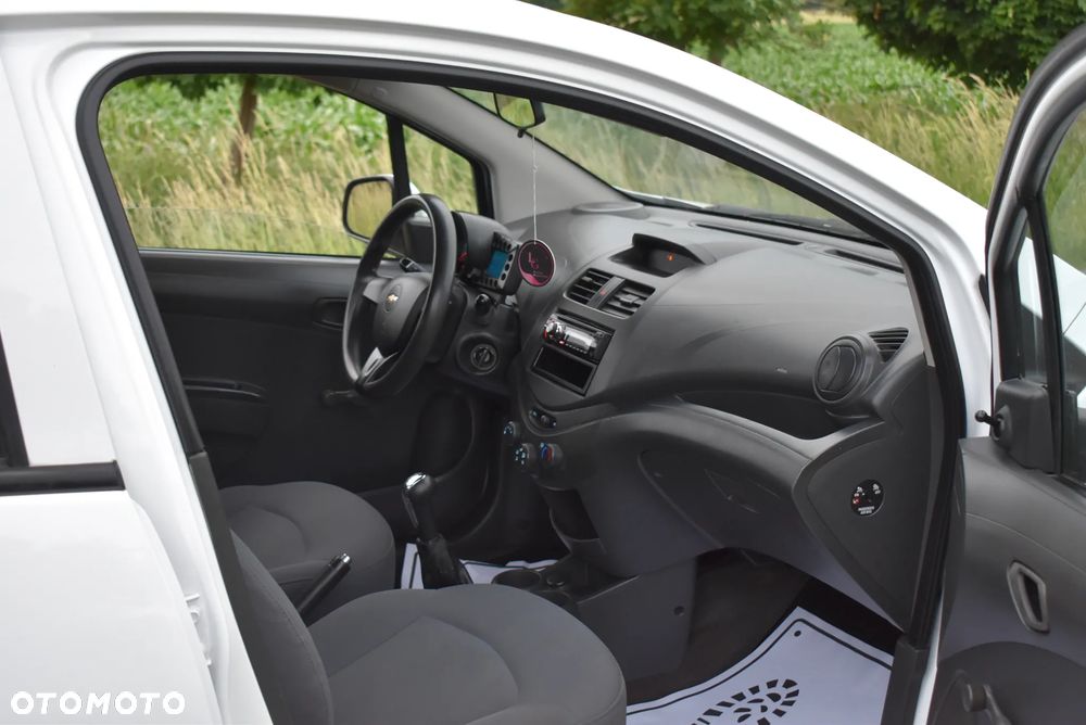 Chevrolet Spark - 20