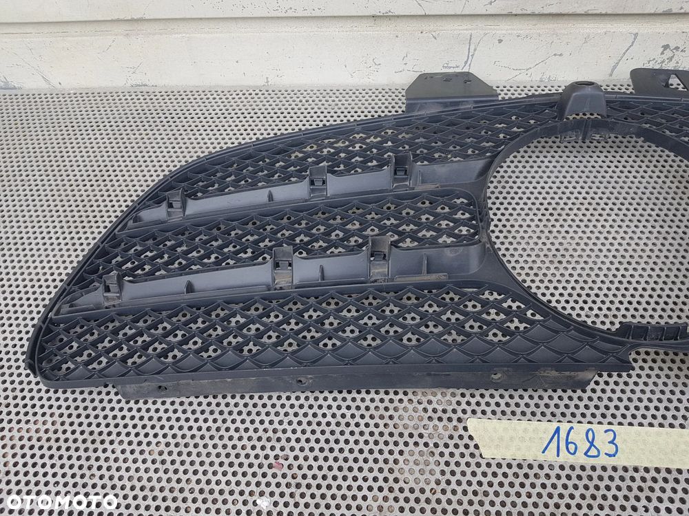 Mercedes W447 Vito V-Klasa Grill Atrapa - 6