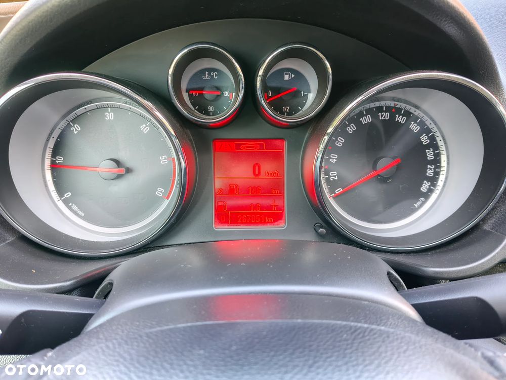 Opel Insignia 2.0 CDTI Automatik - 10