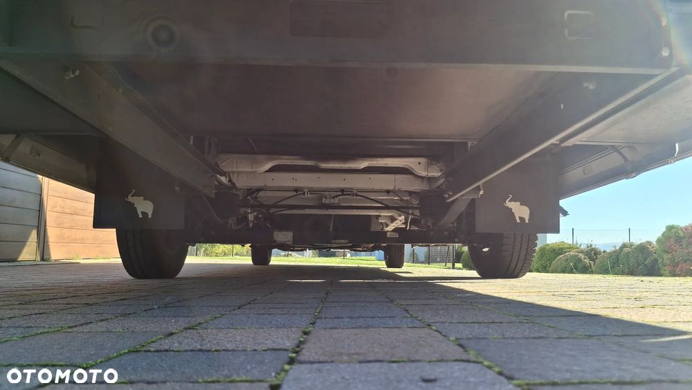 KNAUS L!VE I 700 MEG - 25