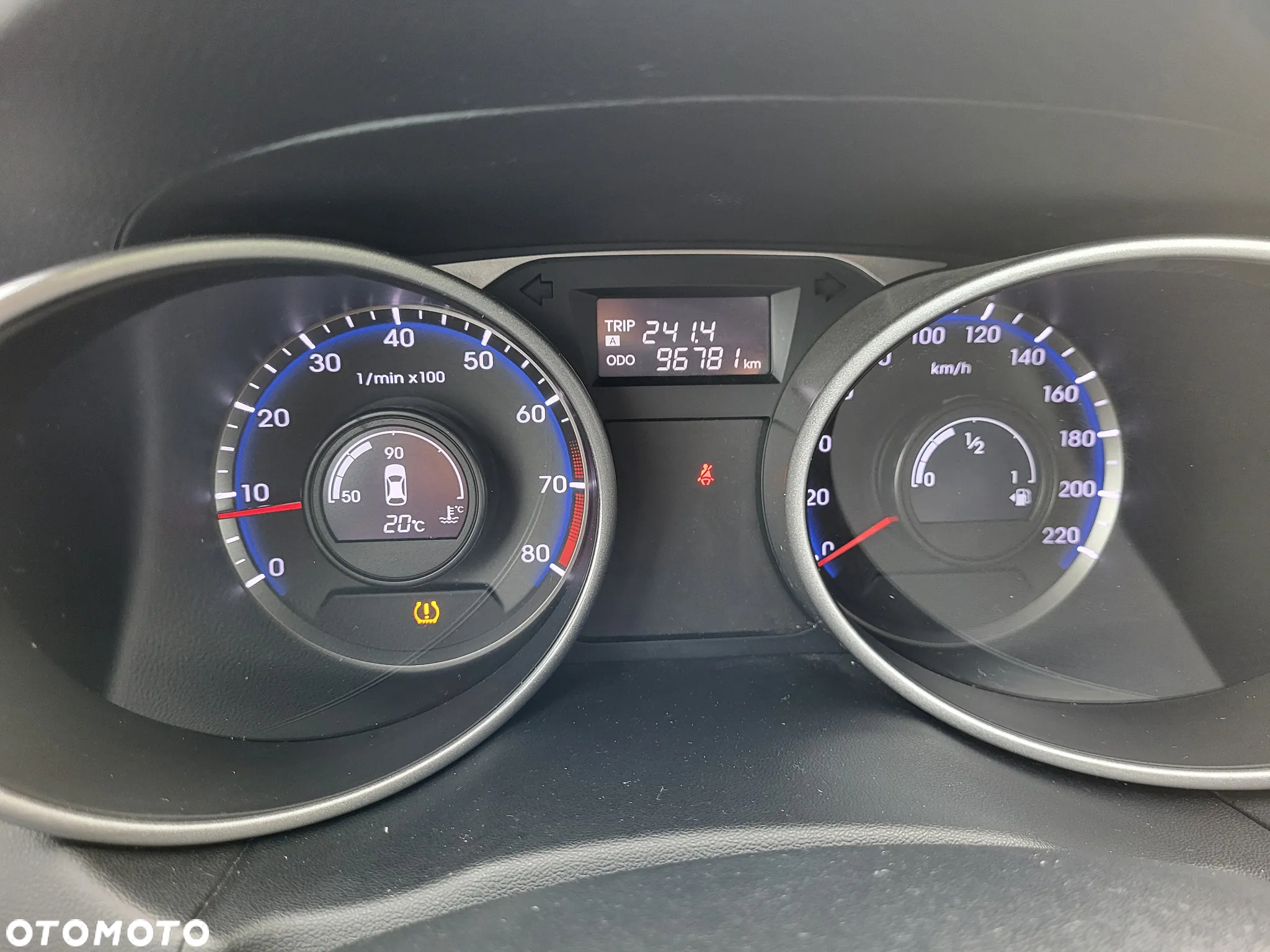 Hyundai ix35 1.6 2WD Fifa World Cup Edition - 15