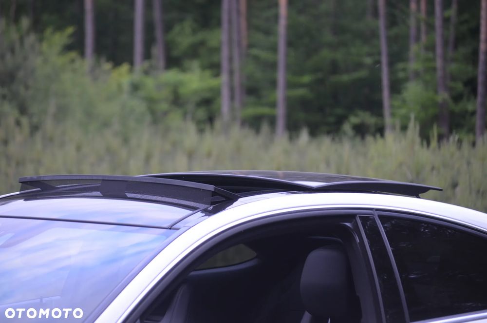 Mercedes-Benz Klasa C AMG 63 S AMG Speedshift MCT 9G - 30