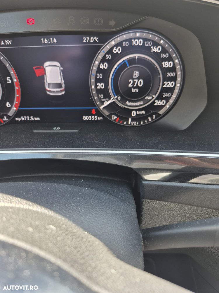 Volkswagen Tiguan - 9