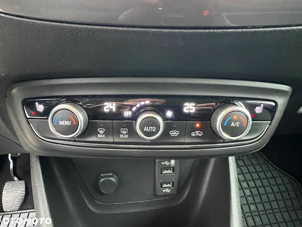 Opel Crossland X 1.2 Start/Stop Innovation - 28