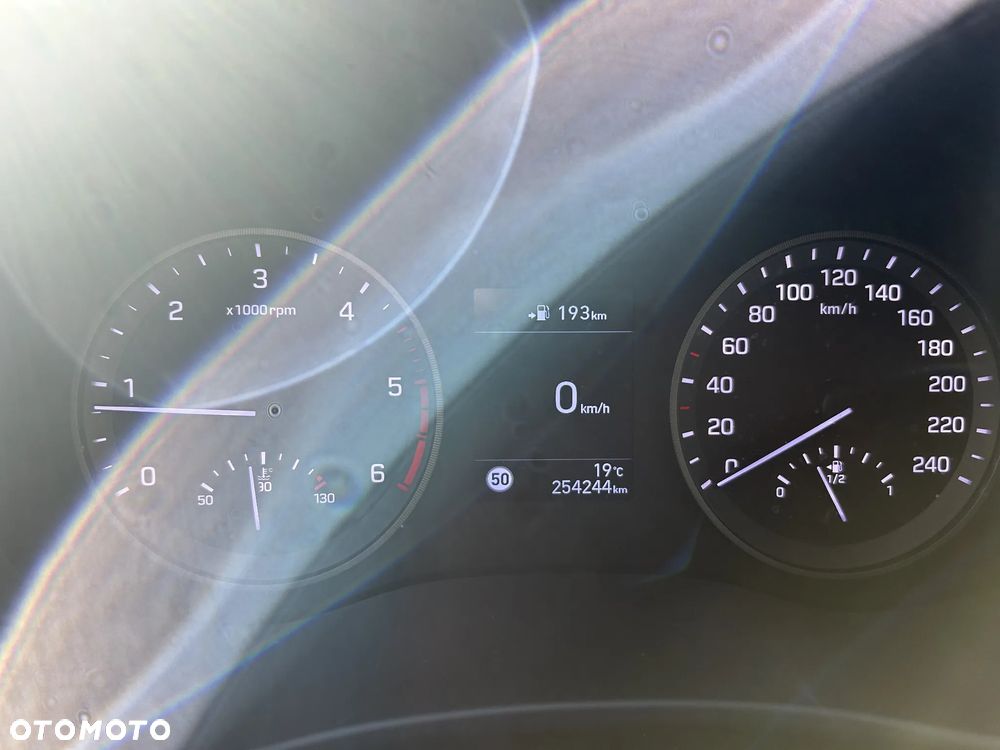 Hyundai Tucson 1.6 CRDi Comfort 2WD - 9