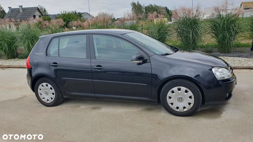 Volkswagen Golf 1.6 Tour - 4