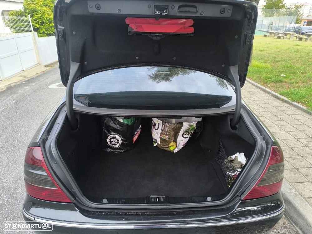 Mercedes-Benz E 220 CDi Executive II Aut. - 9