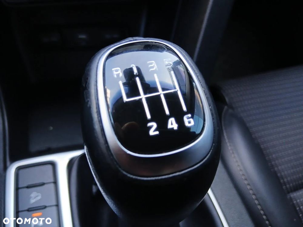 Kia Sportage 1.6 T-GDI L Business Line Plus 2WD - 24