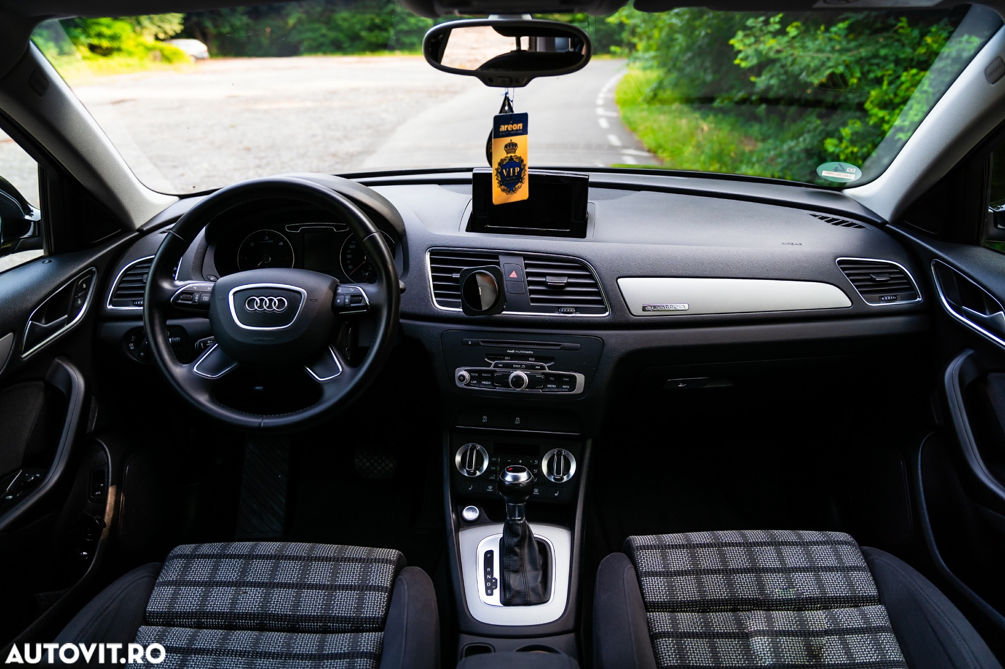 Audi Q3 2.0 TDI Quattro S tronic - 5