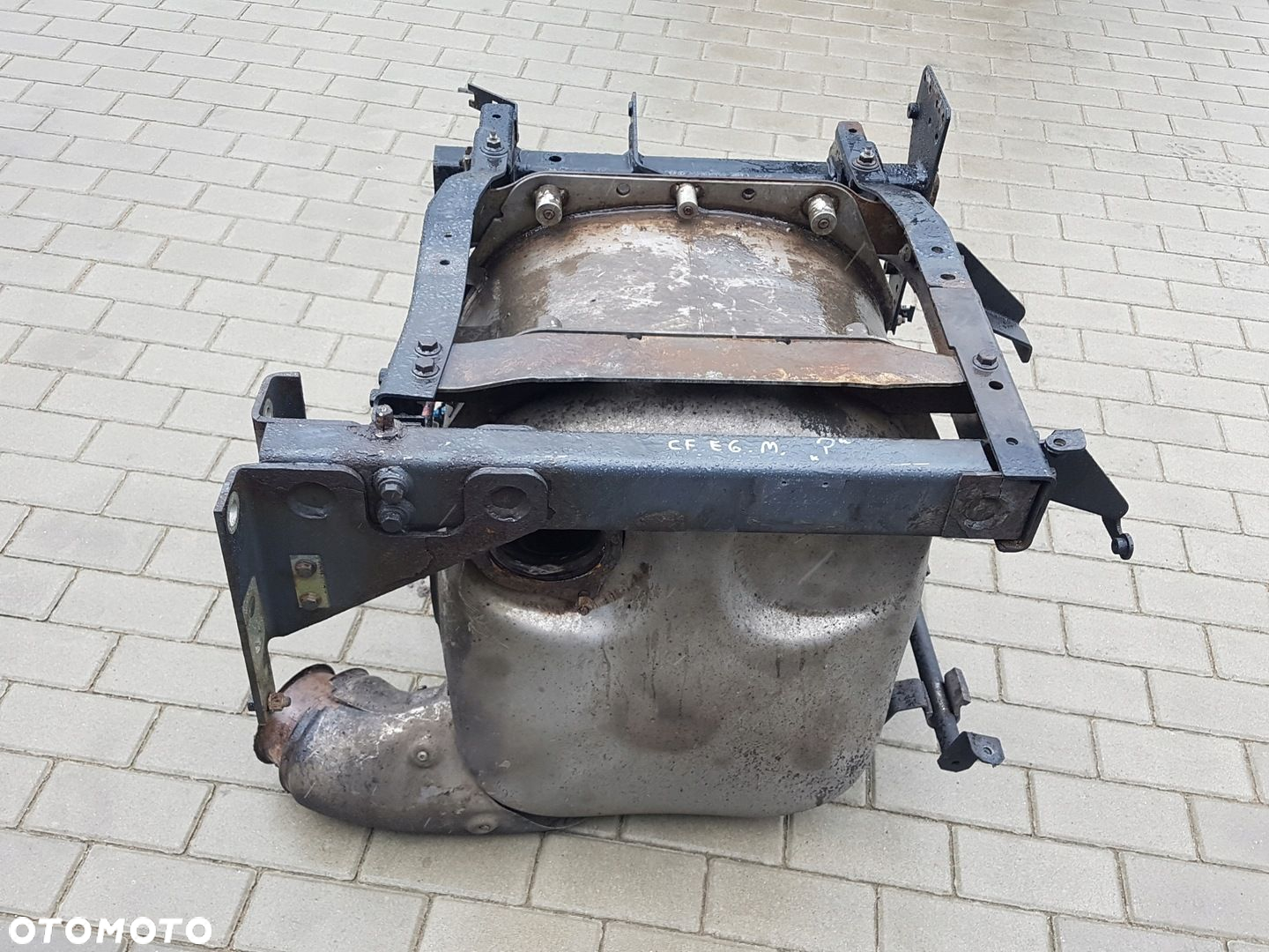 TŁUMIK KATALIZATOR OBUDOWA FILTRA WKŁADU DPF DAF XF 106 , CF EURO 6 - 4