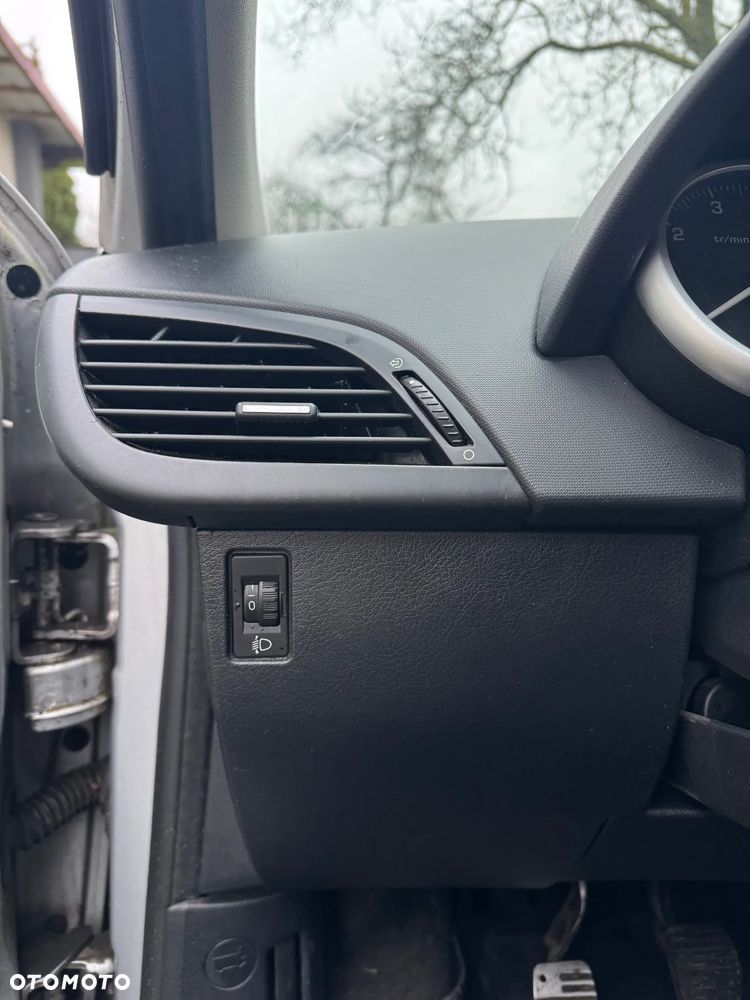 Peugeot 207 1.4 Presence - 15